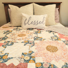 Load image into Gallery viewer, Vincent Quilt Kit