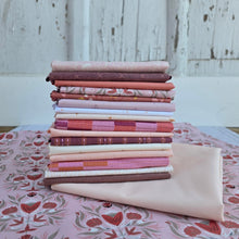 Load image into Gallery viewer, Ribbons and Bows Quilt Kit