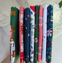 Load image into Gallery viewer, Wintering Quilt Kit