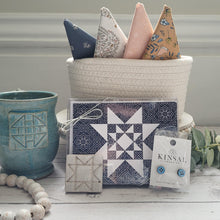 Load image into Gallery viewer, Quilt Gift Set
