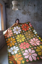 Load image into Gallery viewer, Knitted Blooms Quilt Pattern -Printed
